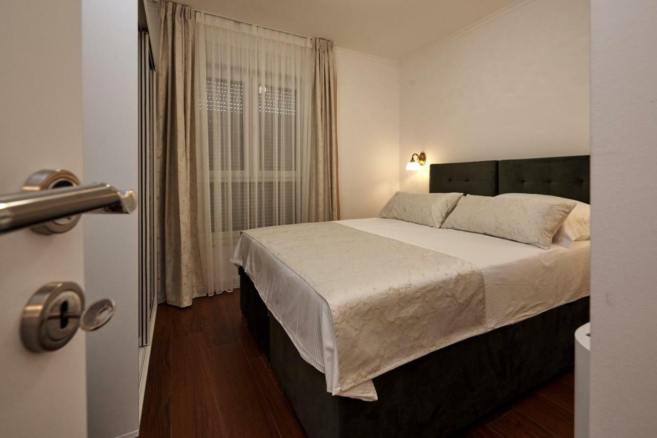 Apartment Ana Trogir Luaran gambar